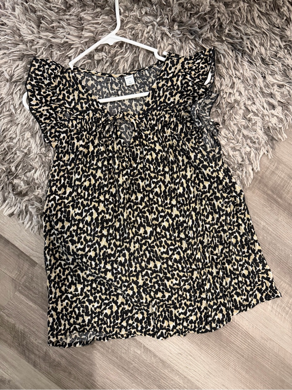Leopard Blouse with flutter sleeves